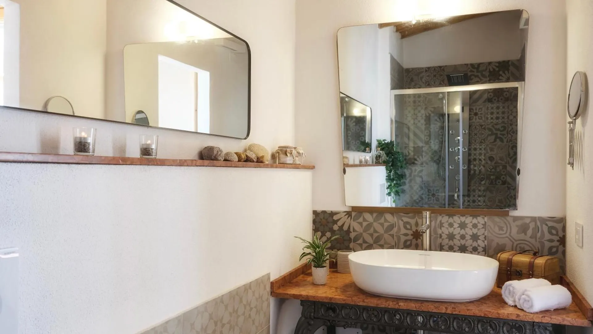 Casal Di Peppe B&B Orentano 5*,  Italien