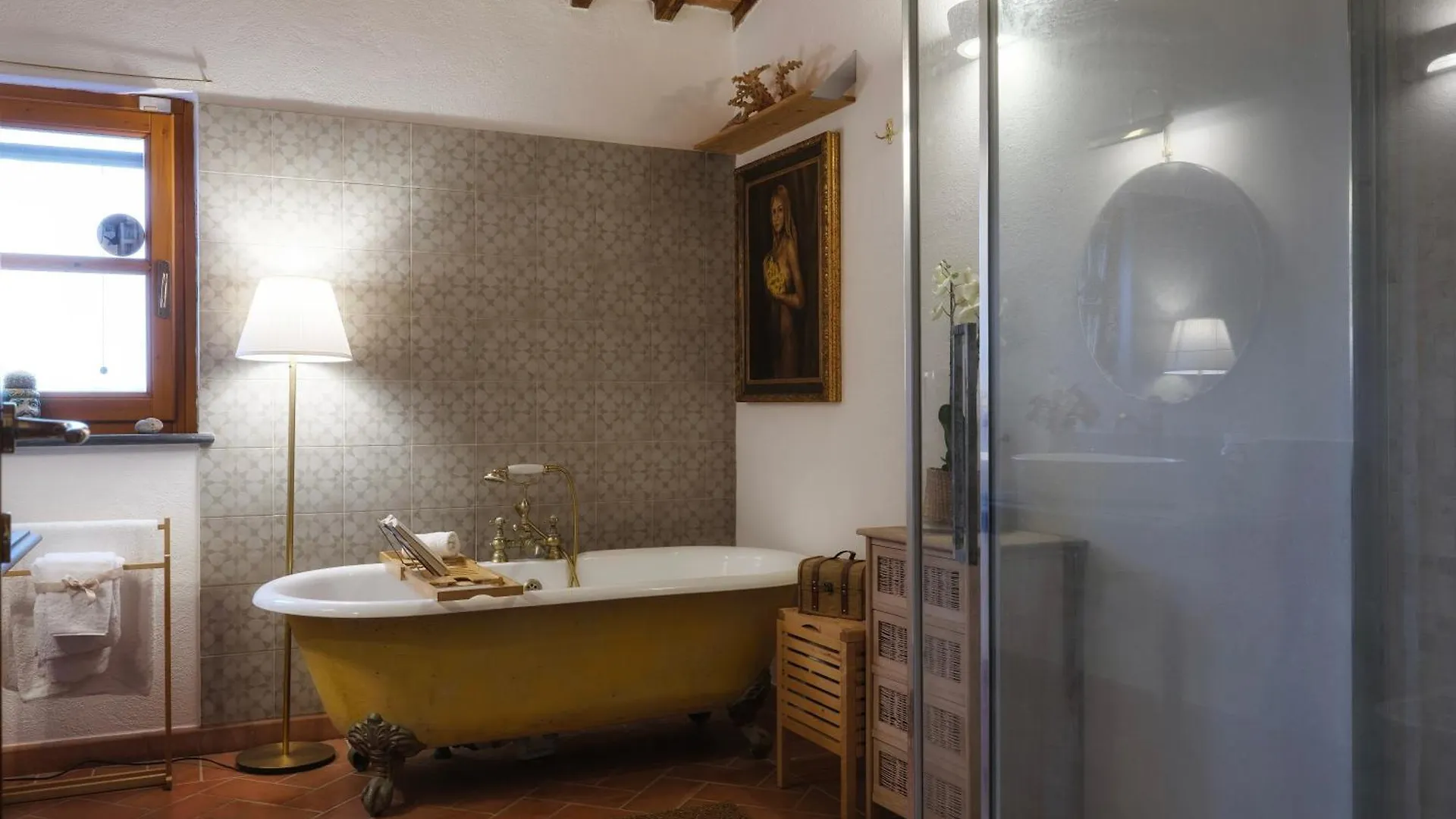 Casal Di Peppe B&B Orentano 5*,